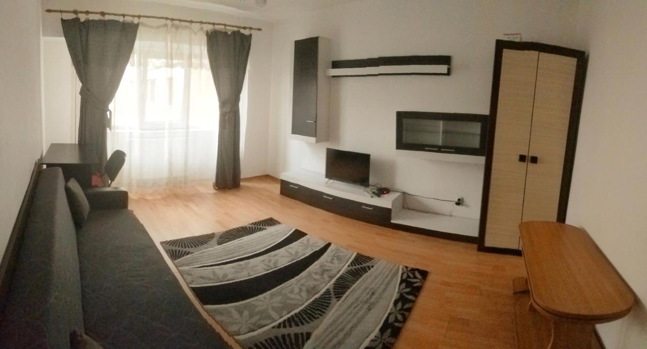 Alpha Apartment Iasi Extérieur photo